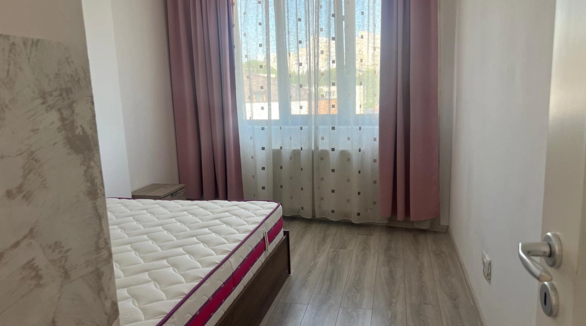Oferta Apartament nou de inchiriat, 3 camere, , 55 mp , Centru,  Pallas Mall imagine 4