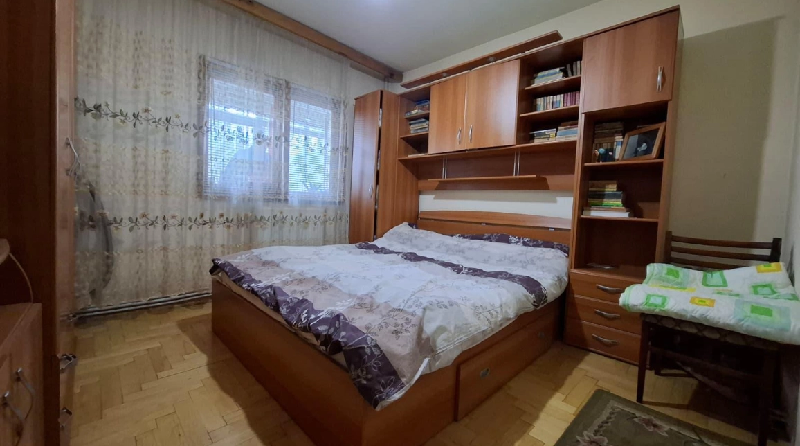 Oferta 3 camere, semidecomandat, 60 mp , de vanzare apartament in zona Nicolina,  Nicolina 2 imagine 7