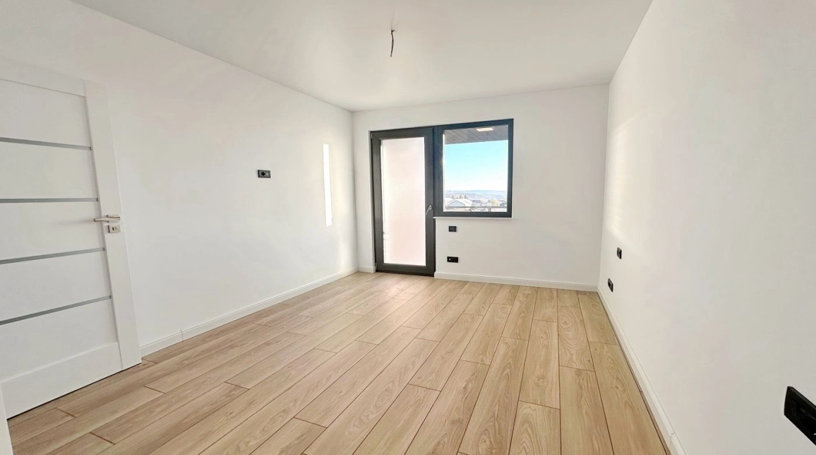 Oferta De vanzare casa, 4 camere, 120 mp , Miroslava,  Alin Automobile imagine 11