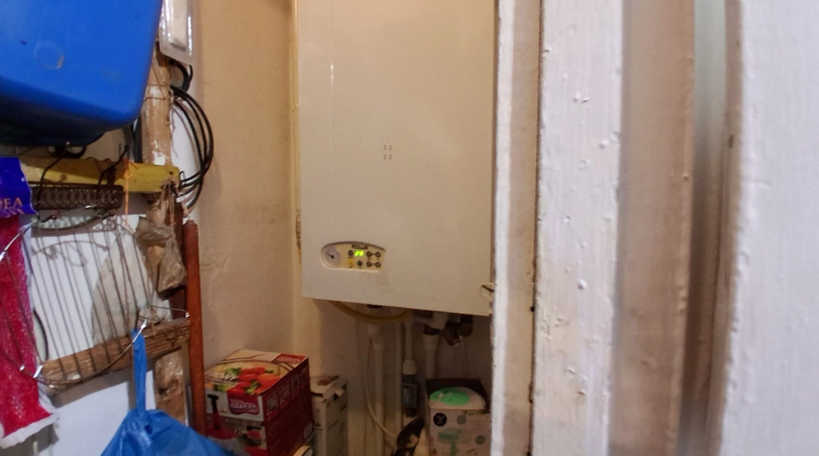 Oferta 3 camere, semidecomandat, 70 mp , de vanzare apartament in zona Podu Ros,  Liceul Emil Racovita imagine 7