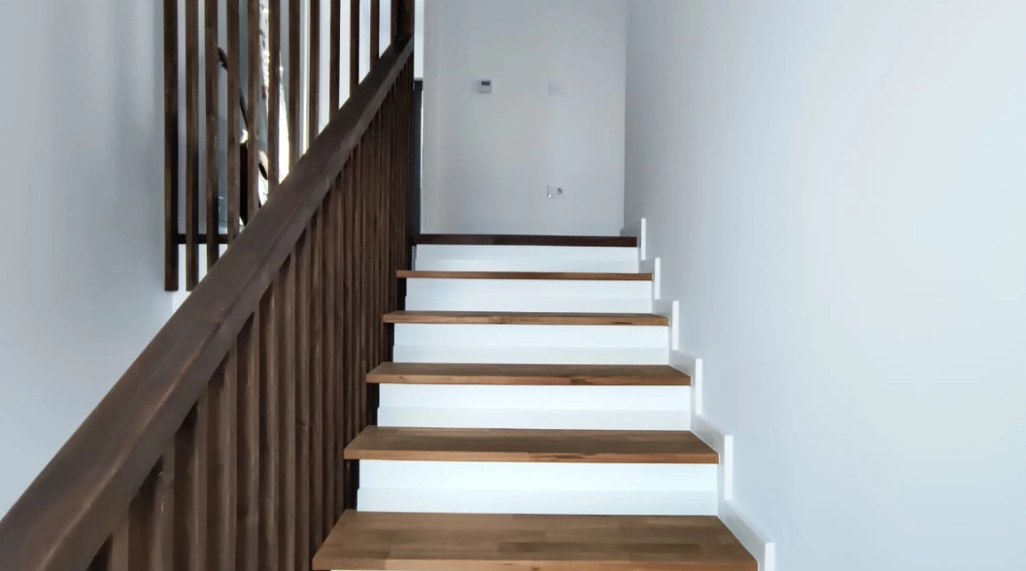 Oferta Casa, 4 camere, 125 mp , Valea Adanca, de vanzare,  5 drumuri imagine 3