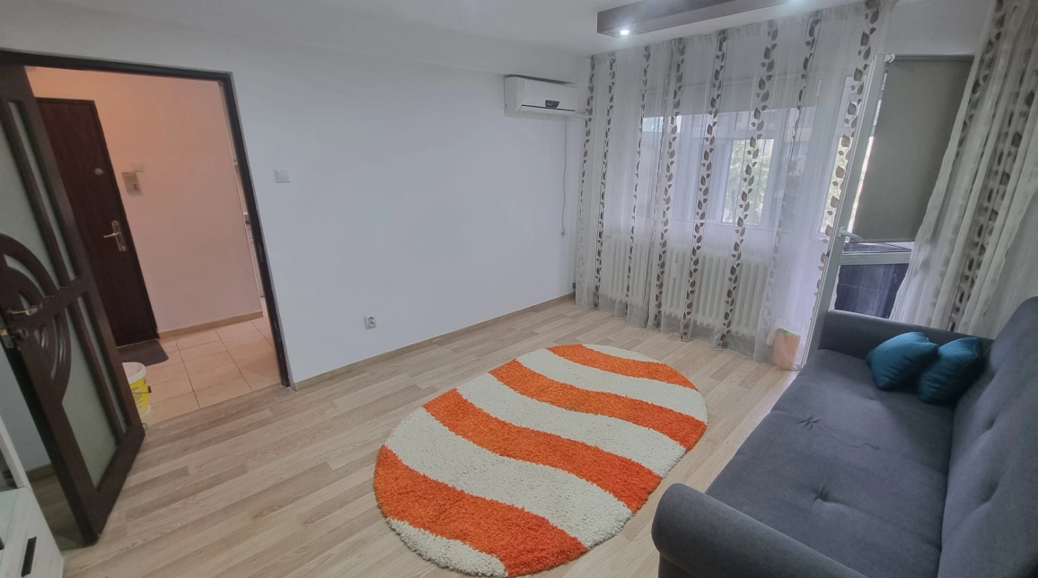 Oferta Apartament, 2 camere, semidecomandat, 54 mp , Podu Ros, de vanzare,  Magazin Tesko imagine 5