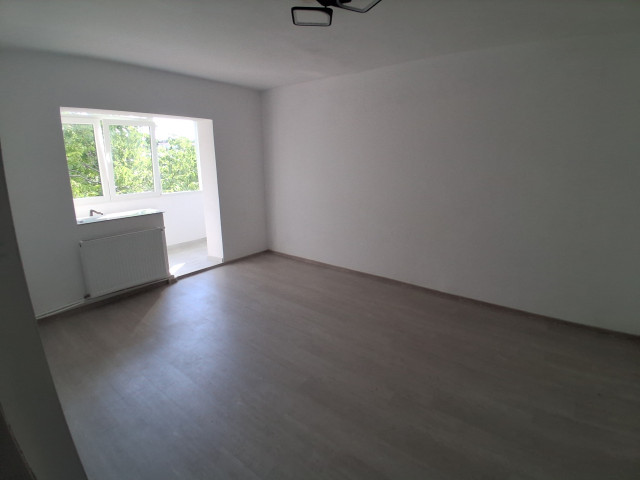 2 camere,  decomandat ,  56 mp , de vanzare apartament in zona Nicolina,  (BISERICA CATOLICA, PIZZA NICO) 162528