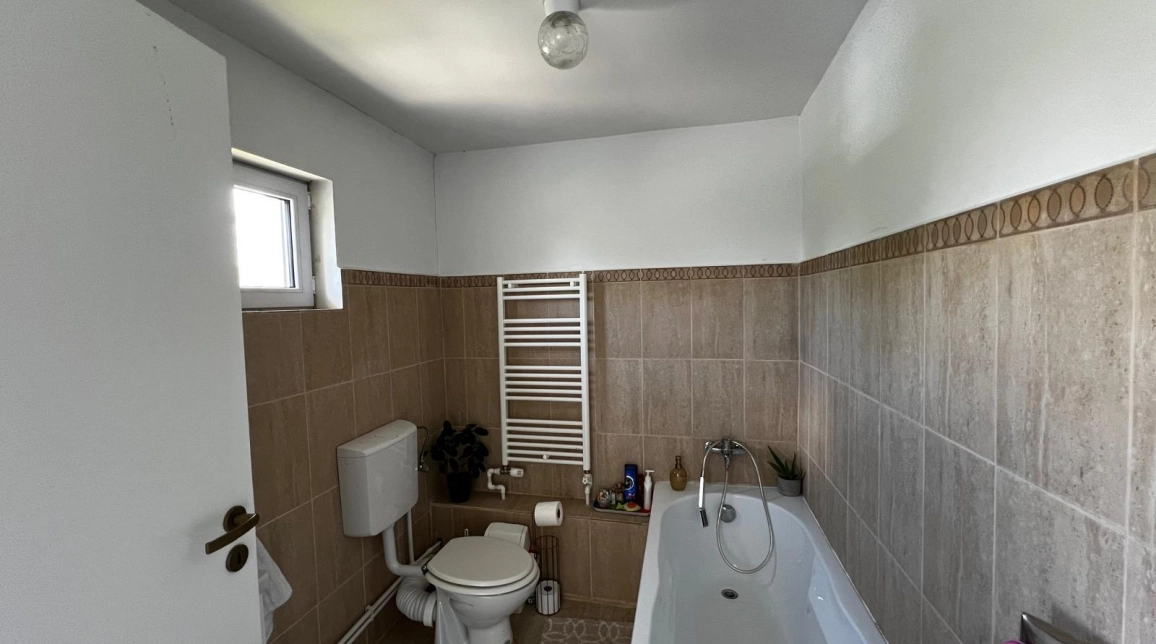 Oferta 5 camere, 157 mp , de vanzare casa in zona Popricani,   inainte de colt de rai imagine 16