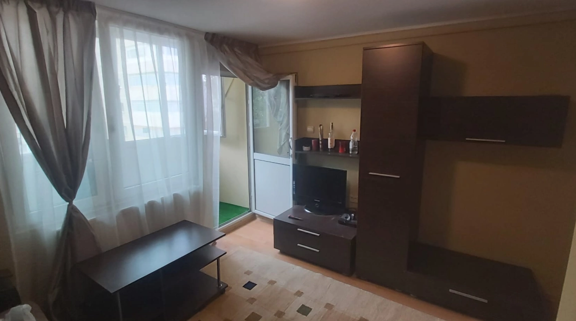 Oferta De vanzare apartament, 2 camere, , 34 mp , Pacurari,   Alpha Bank    Mansarda pe 2 nivelrui imagine 2