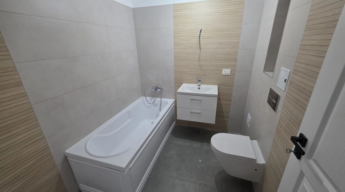 Oferta Apartament nou, 3 camere, decomandat, 81 mp , Galata, de vanzare,  Platou Galata imagine 9