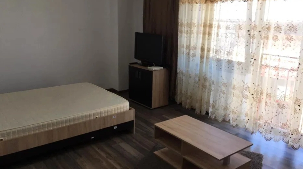 Oferta Apartament de vanzare, o camera, decomandat, 31 mp , Podu Ros,  Granit imagine 2