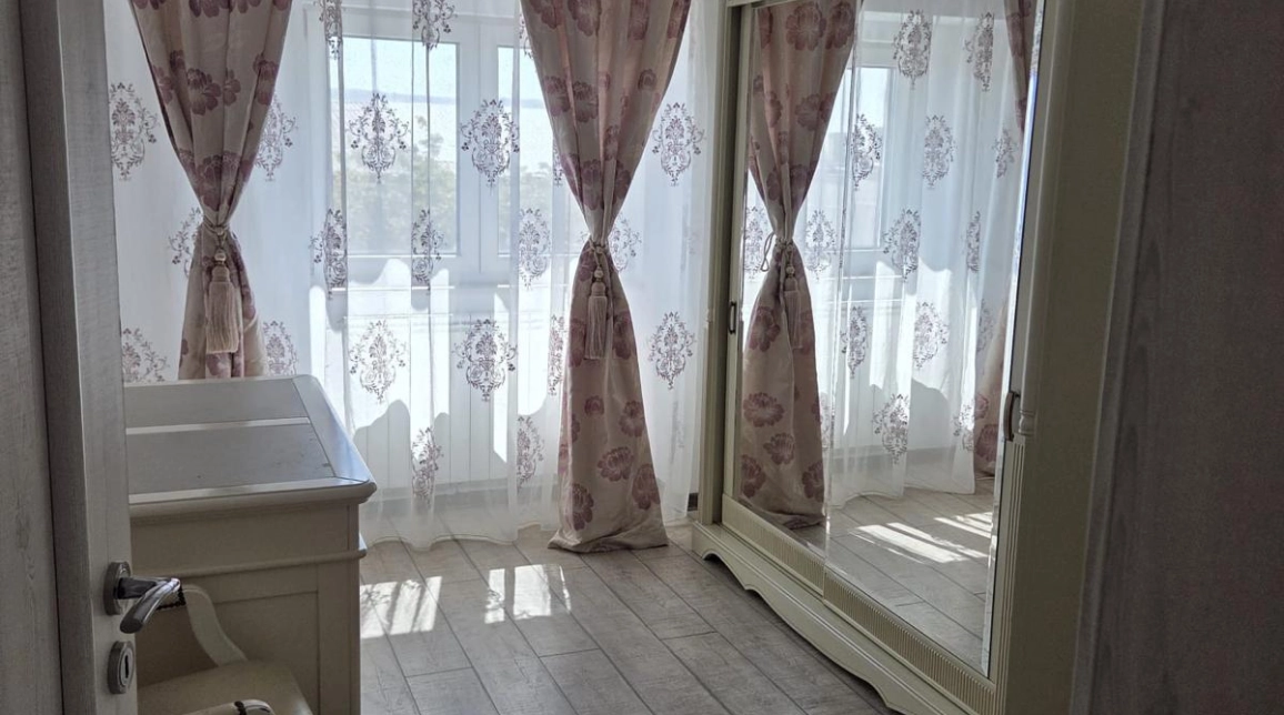 Oferta Apartament de vanzare, 3 camere, decomandat, 83 mp , Nicolina,  Prima Statie-Panasonic imagine 3