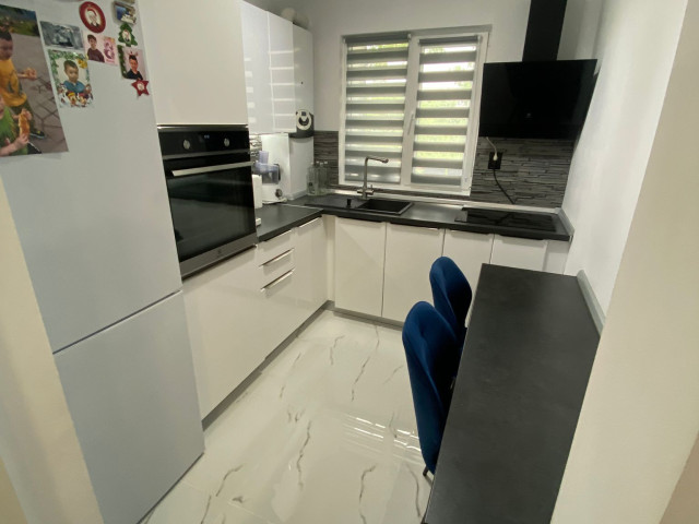 3 camere,  semidecomandat ,  67 mp , de vanzare apartament in zona Podu Ros,  (bld Tutora) 158763