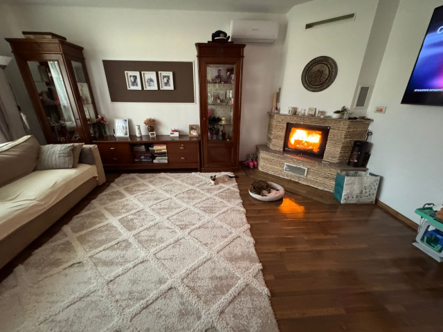 Vila de vanzare, 5 camere,  135mp, Lunca Cetatuii,  (Cartier Astoria) 155355