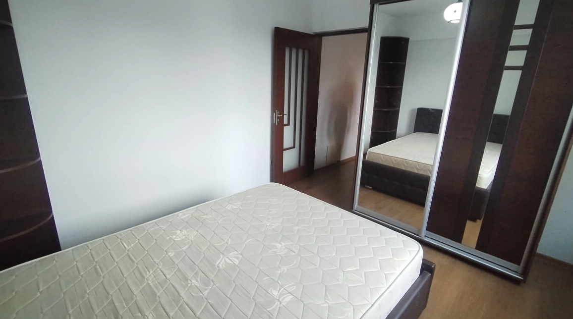 Oferta Central apartament 40 mp , 2 camere, semidecomandat, de inchiriat,  Pallas Campus  imagine 3