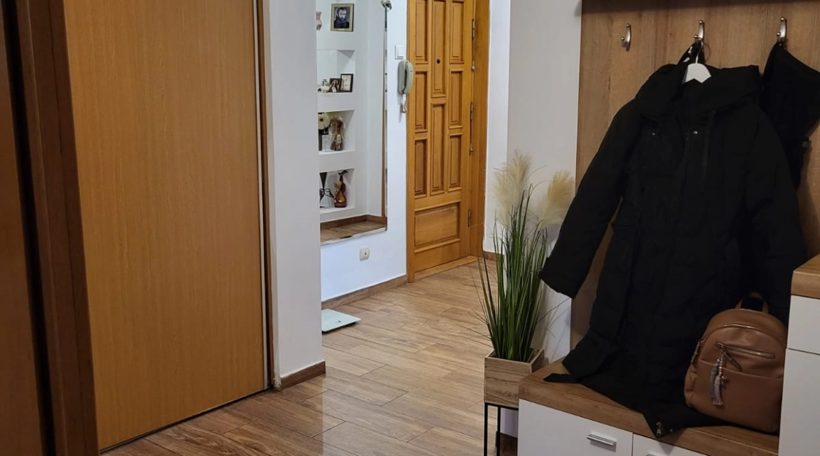 Oferta Gara apartament 80 mp , 3 camere, decomandat, de vanzare,  ARCU, CARREFOUR MARKET imagine 14