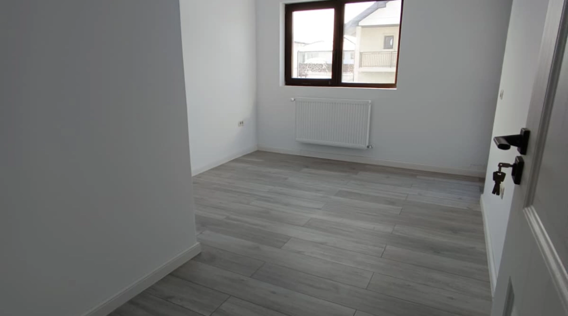 Oferta Valea Lupului casa 90 mp , 4 camere, de vanzare,  la 2 km de antibiotice imagine 3