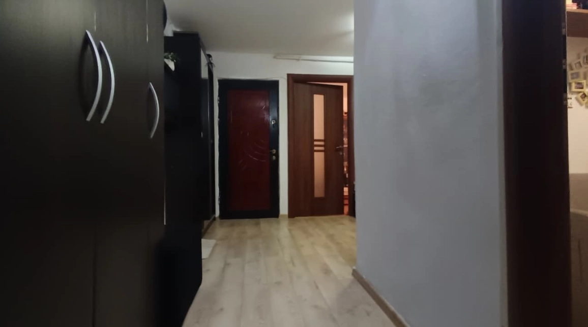 Oferta Apartament de vanzare, 3 camere, decomandat, 61 mp , Nicolina,  Lidl Nicolina imagine 4