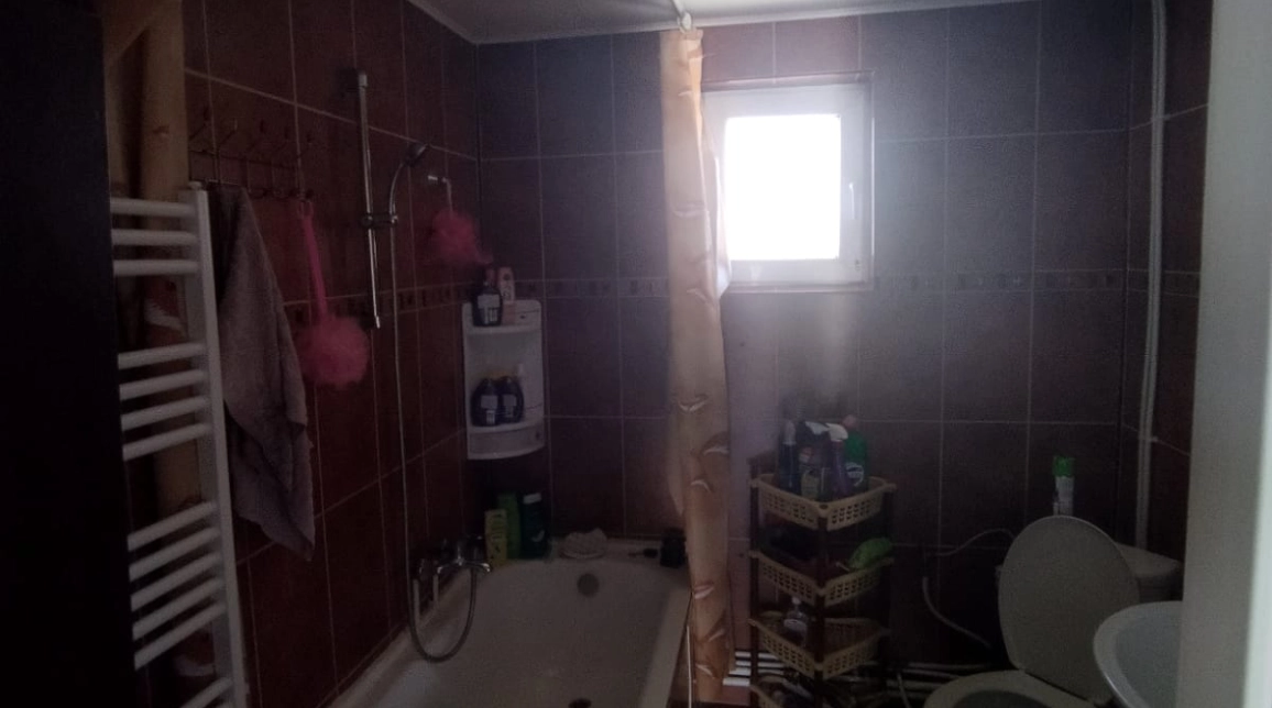 Oferta Casa de vanzare, 5 camere, 120 mp , Vinatori,   imagine 5