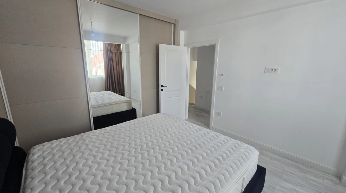 Oferta De inchiriat casa, 5 camere, 100 mp , Valea Lupului,  Carrefour Market  imagine 2