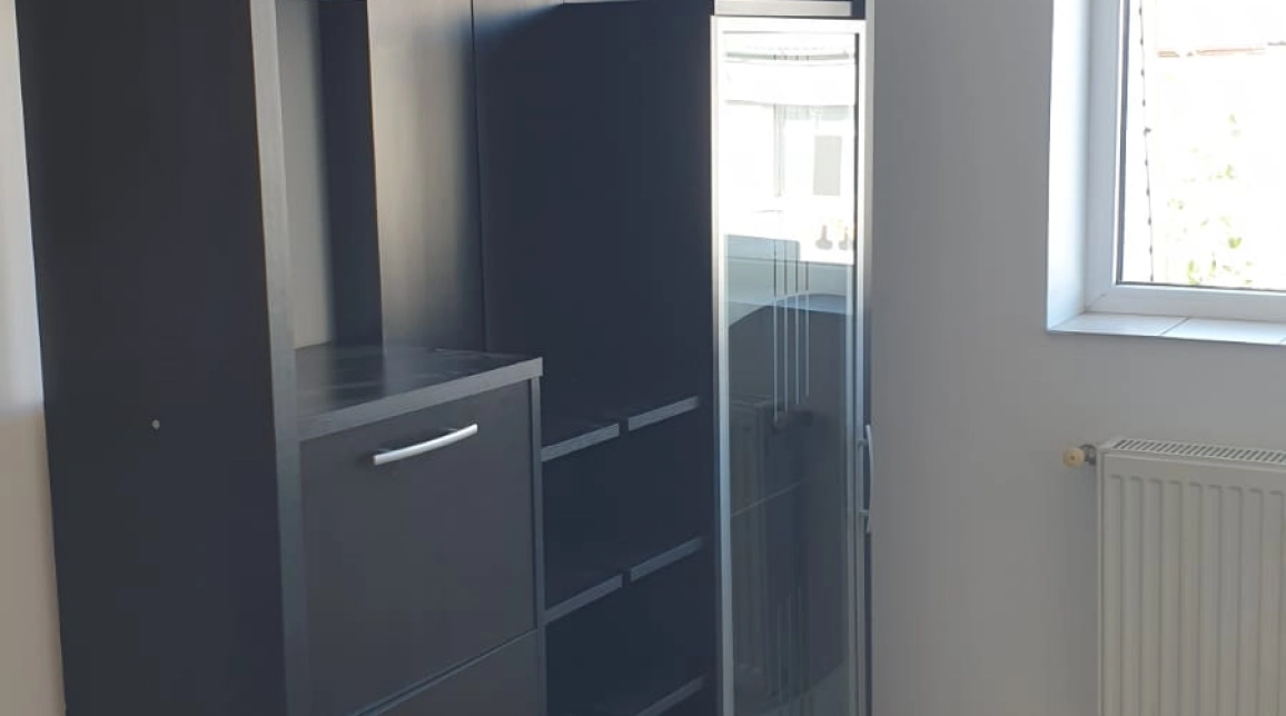 Oferta Apartament, 2 camere, decomandat, 61 mp , Nicolina, de vanzare,  dupa Bisericuta imagine 3