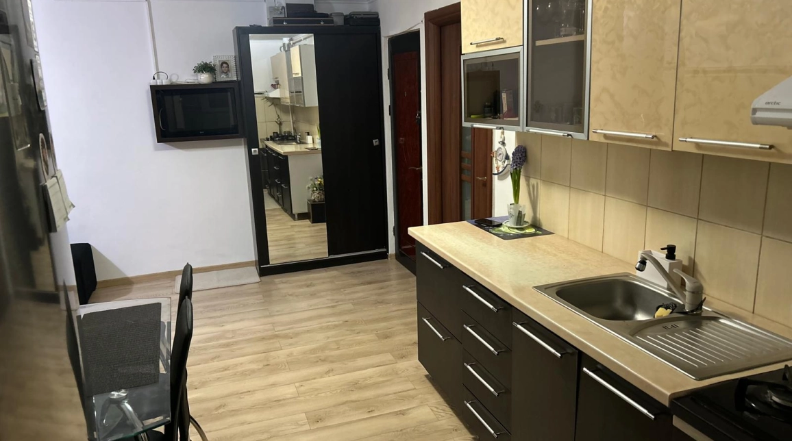 Oferta Apartament de vanzare, 3 camere, decomandat, 61 mp , Nicolina,  Lidl Nicolina imagine 6