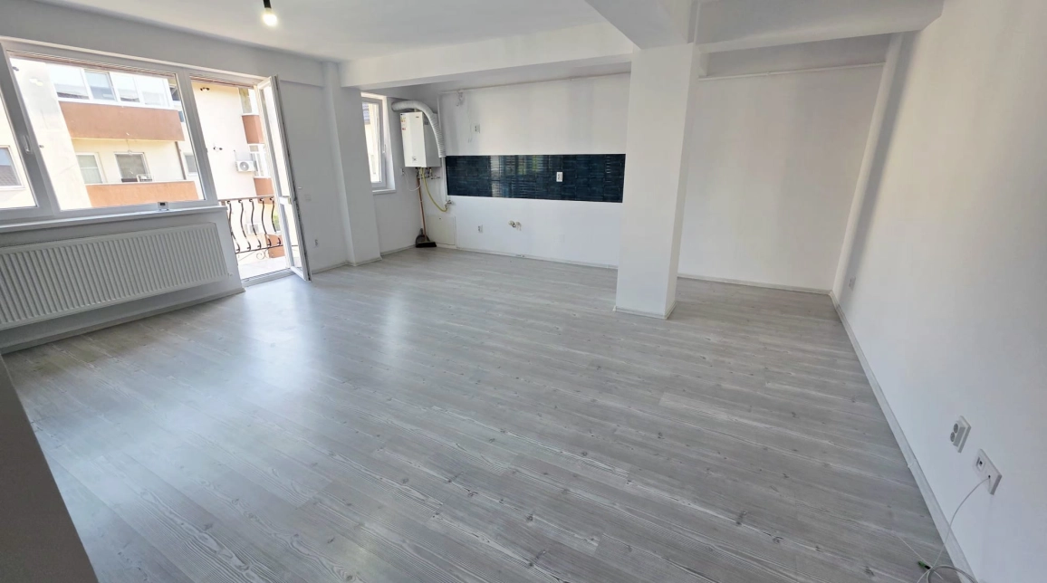Oferta Apartament de vanzare, 3 camere, , 83 mp , Valea Lupului,  Mall Moldova imagine 4