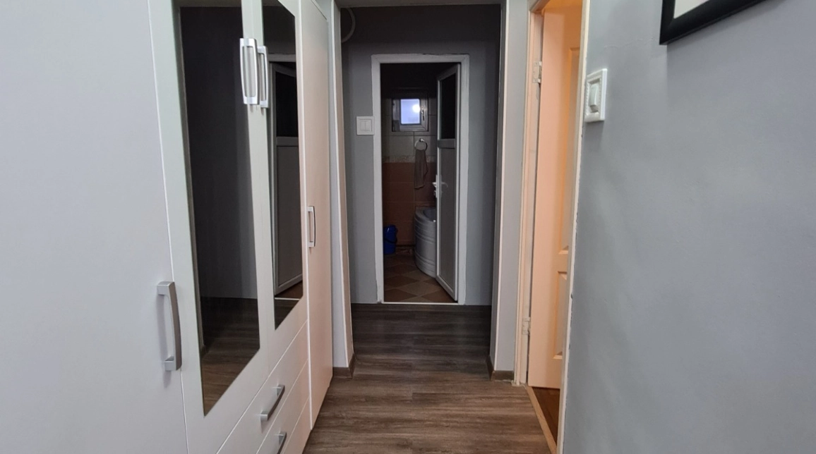 Oferta Apartament de vanzare, 3 camere, decomandat, 60 mp , Galata,  Lidl imagine 5