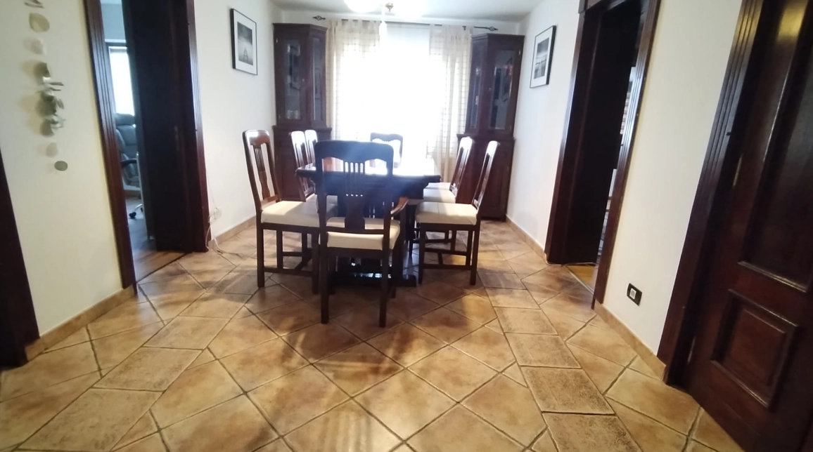 Oferta Apartament de inchiriat, 3 camere, decomandat, 98 mp , Centru,  TG Cucu imagine 6