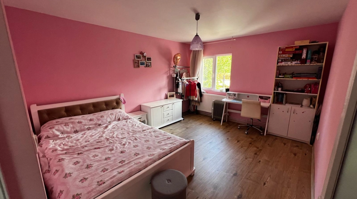 Oferta 5 camere, 157 mp , de vanzare casa in zona Popricani,   inainte de colt de rai imagine 10