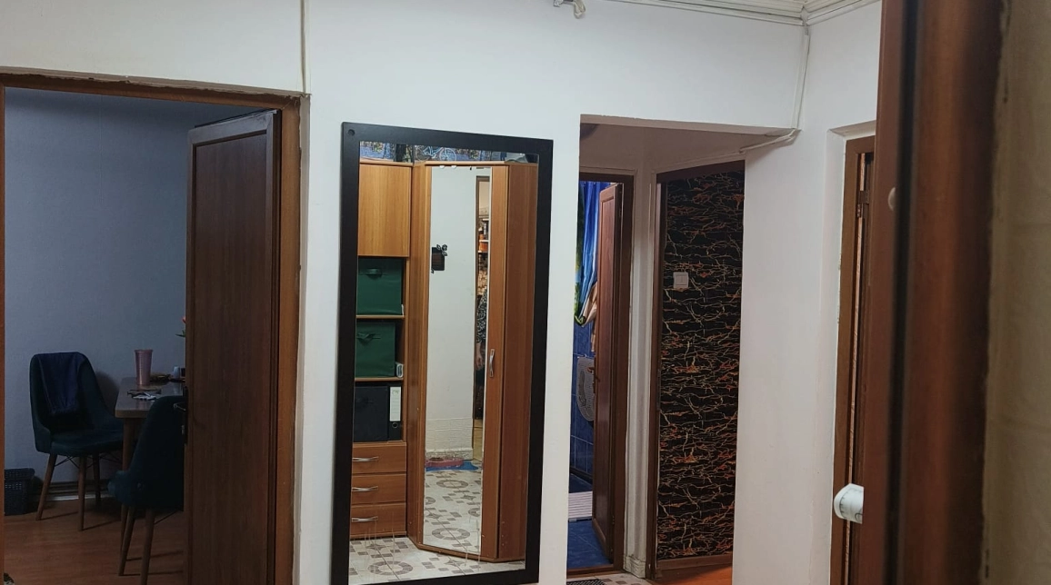 Oferta 3 camere, decomandat, 70 mp , de vanzare apartament in zona Metalurgie,  Profi-Bulevardul Chimiei imagine 5