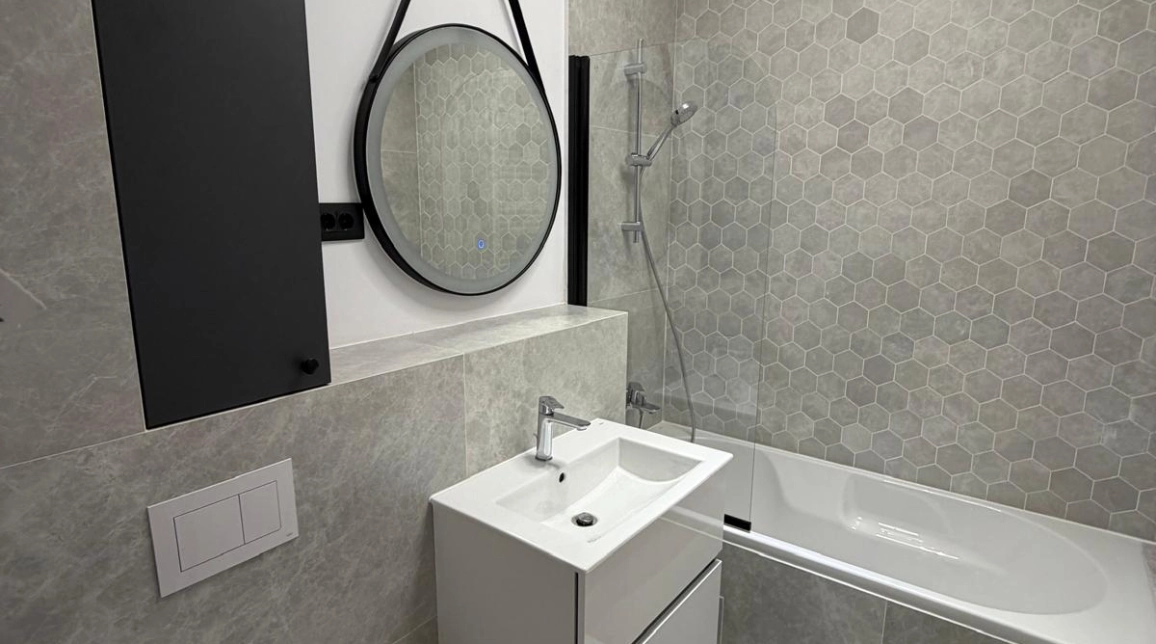 Oferta Apartament de inchiriat, 2 camere, nedecomandat, 44 mp , Centru,  Mitropolie - Palas Campus imagine 1
