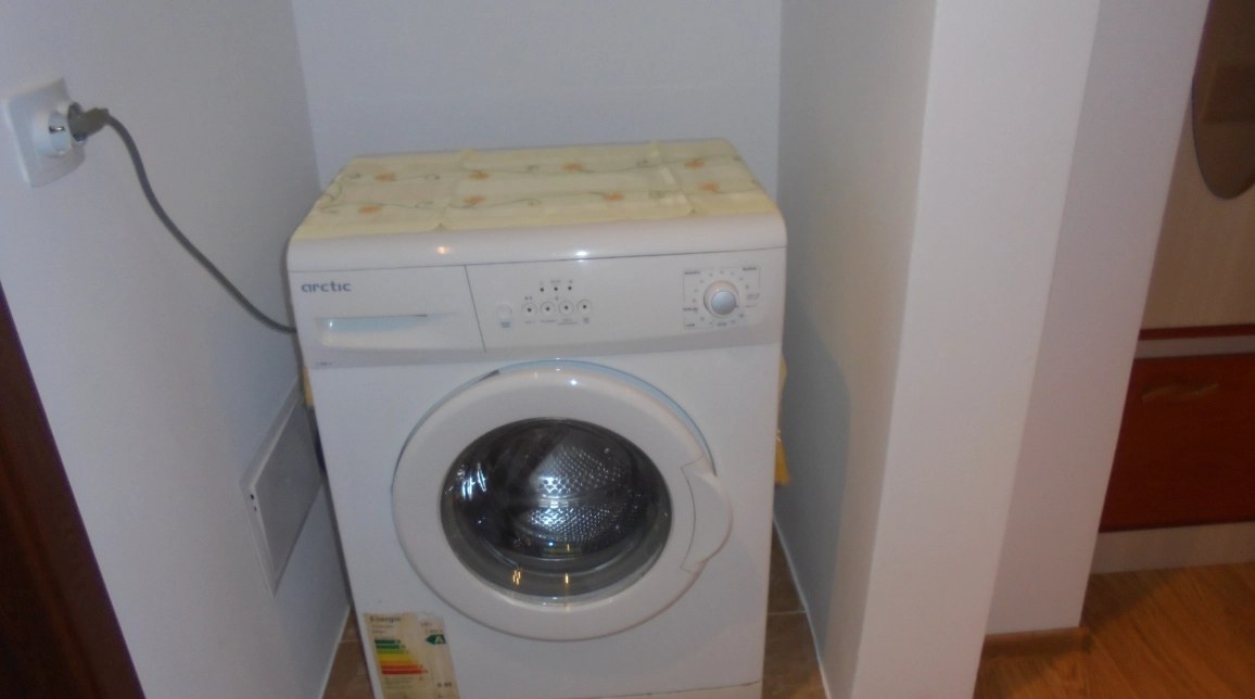 Oferta Apartament de inchiriat, 2 camere, decomandat, 45 mp , Podul de Fier,  Tg Cucu imagine 5