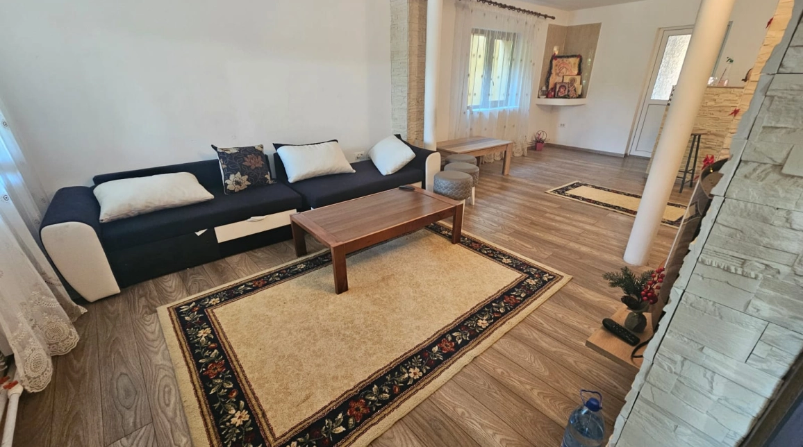 Oferta CUG casa 202 mp , 8 camere, de vanzare,   imagine 4