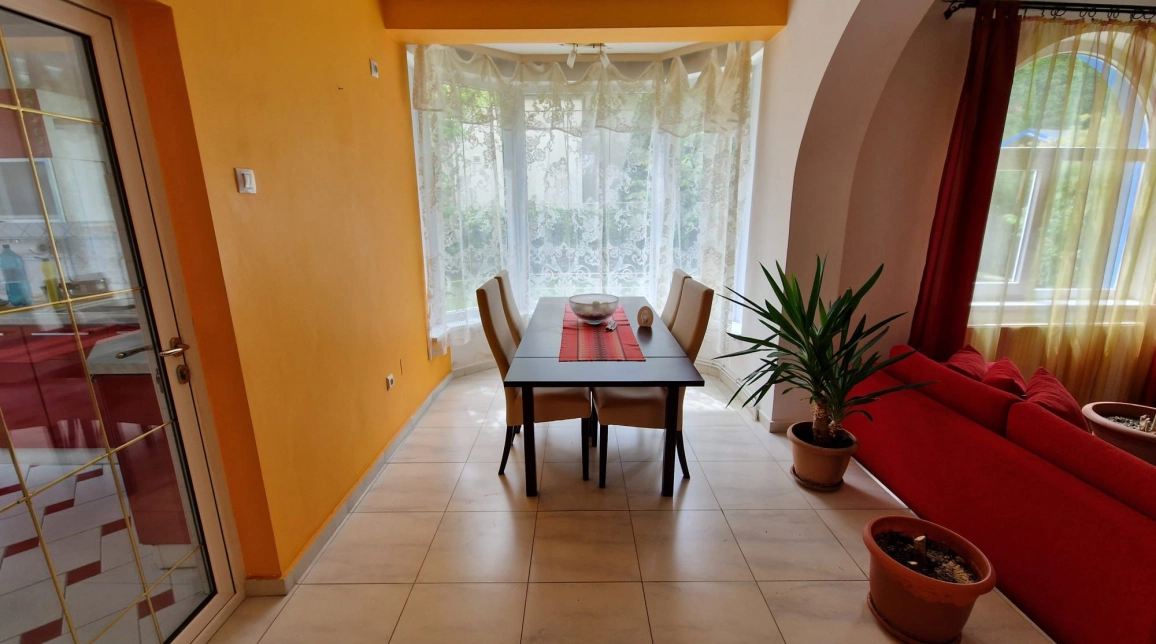 Oferta 4 camere, 180 mp , de vanzare casa in zona Bucium,   imagine 5