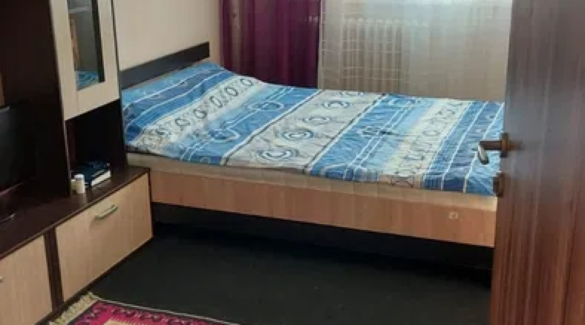 Oferta De inchiriat apartament, 2 camere, decomandat, 53 mp , Podu Ros,  Scoala Gimnaziala Otilia Cazimir imagine 3