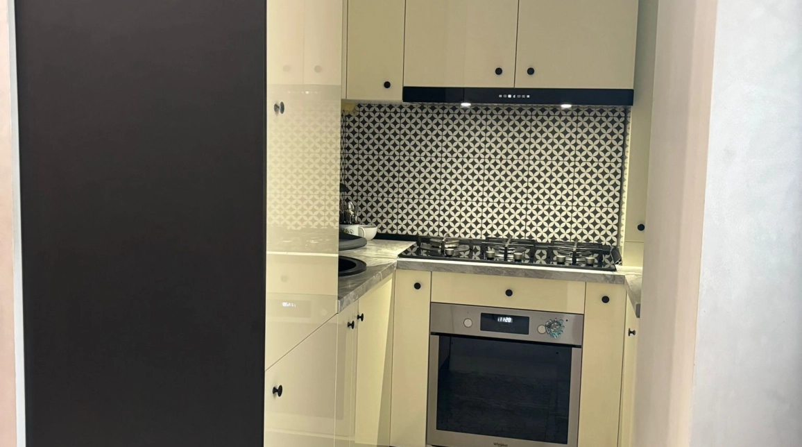 Oferta De vanzare apartament nou, 3 camere, decomandat, 60 mp , Centru,  Palas Mall imagine 2