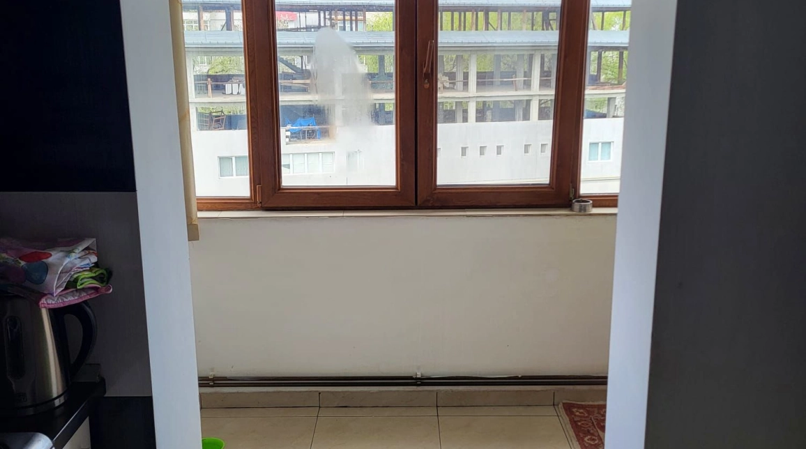 Oferta Nicolina apartament 67 mp , 3 camere, decomandat, de vanzare,  Scoala Alecu Russo  imagine 7