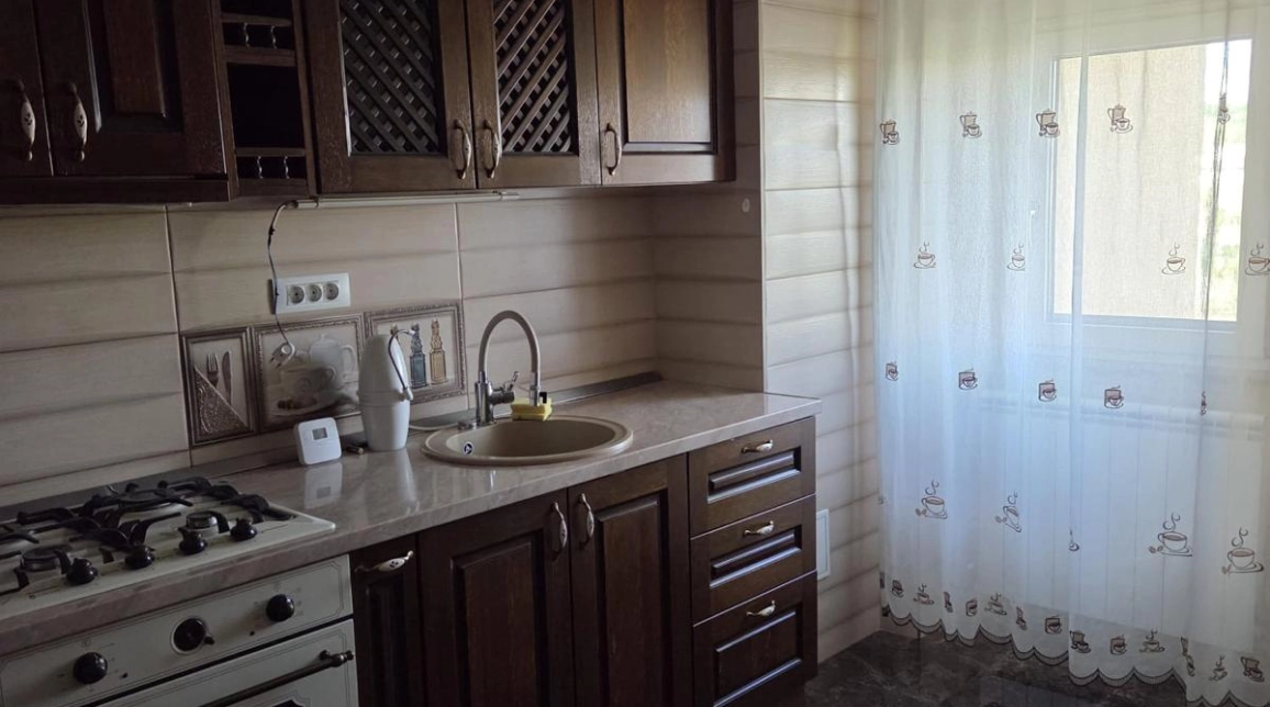 Oferta Apartament de vanzare, 3 camere, decomandat, 83 mp , Nicolina,  Prima Statie-Panasonic imagine 1
