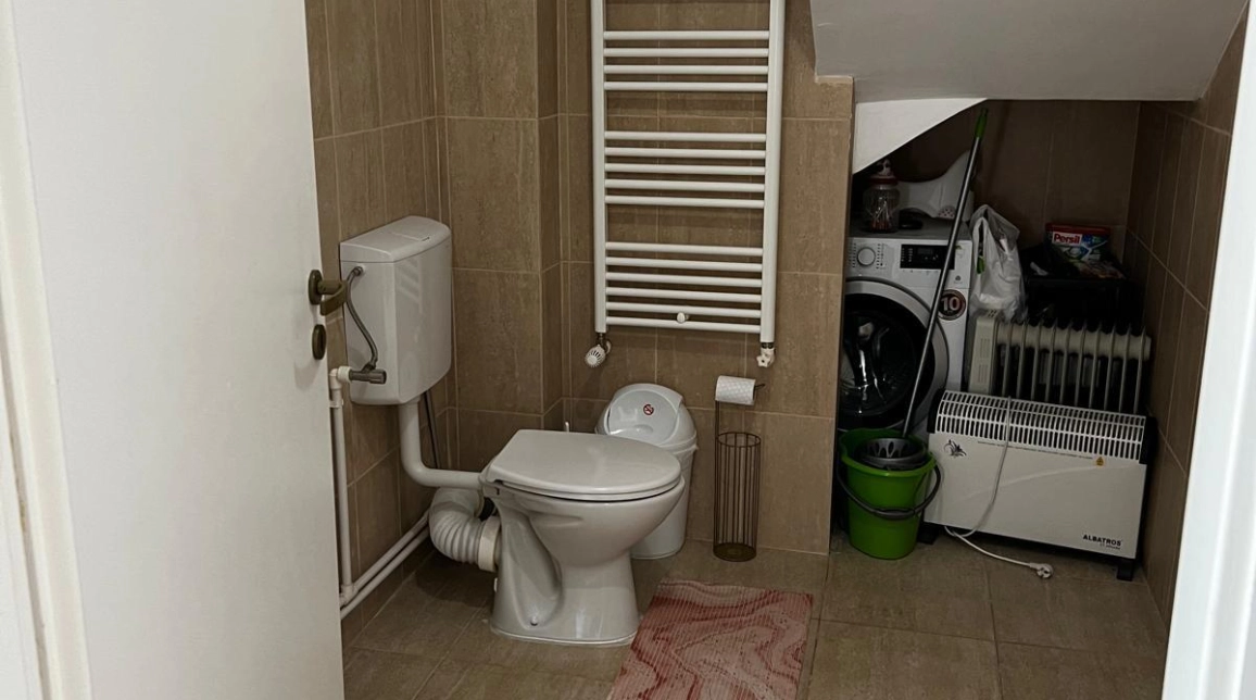Oferta 5 camere, 157 mp , de vanzare casa in zona Popricani,   inainte de colt de rai imagine 7