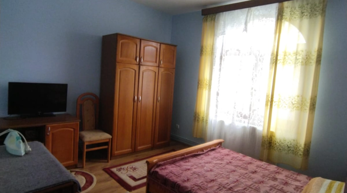 Oferta Casa de vanzare, 5 camere, 213 mp , Copou,  Dupa  liceul Agricol imagine 7