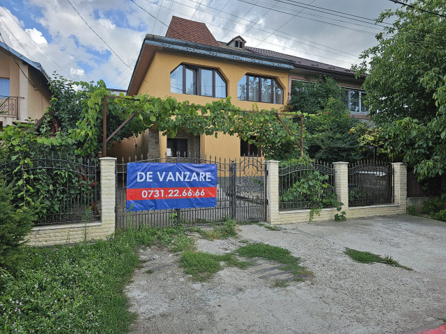 CUG vila 202mp, 8 camere,  de vanzare,   155544