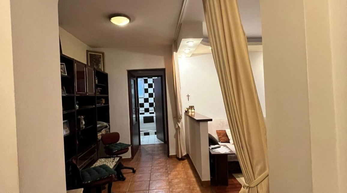 Oferta Apartament, 2 camere, semidecomandat, 50 mp , Tatarasi, de vanzare,  Posta Dispecer imagine 4