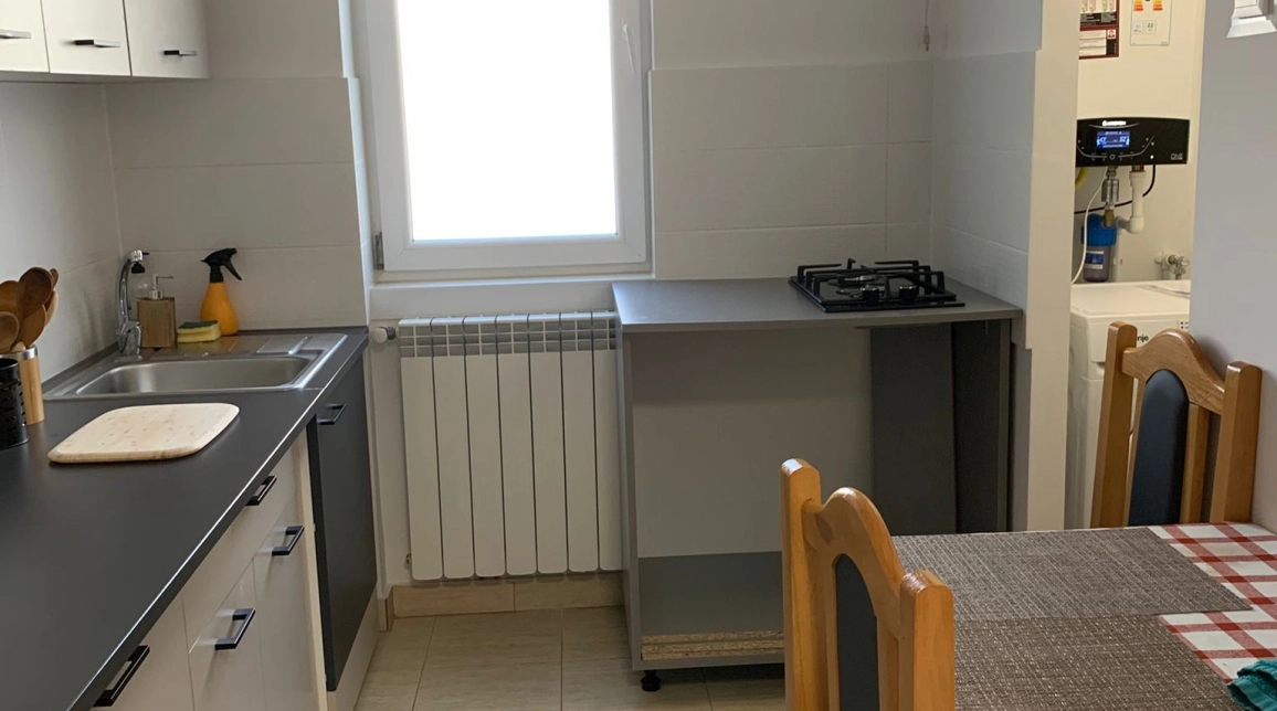Oferta De vanzare apartament, 2 camere, semidecomandat, 50 mp , Tatarasi,  Flora imagine 2