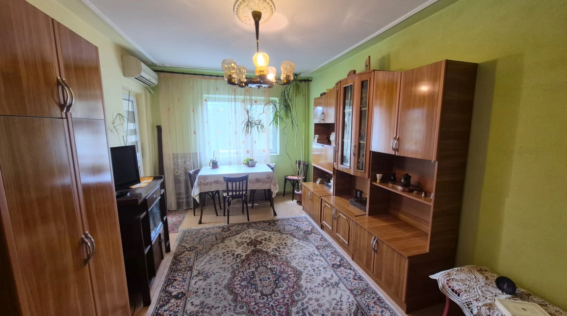 Oferta Apartament de vanzare, 2 camere, decomandat, 50 mp , Dacia,  Zimbru imagine 1