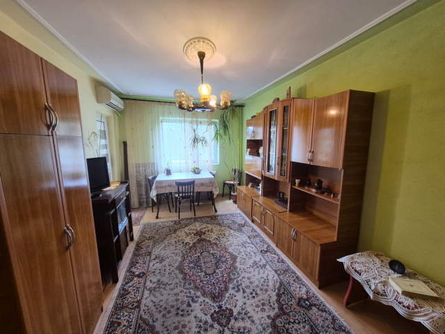 Apartament de vanzare, 2 camere,  decomandat ,  50 mp , Dacia,  (Zimbru) 162930
