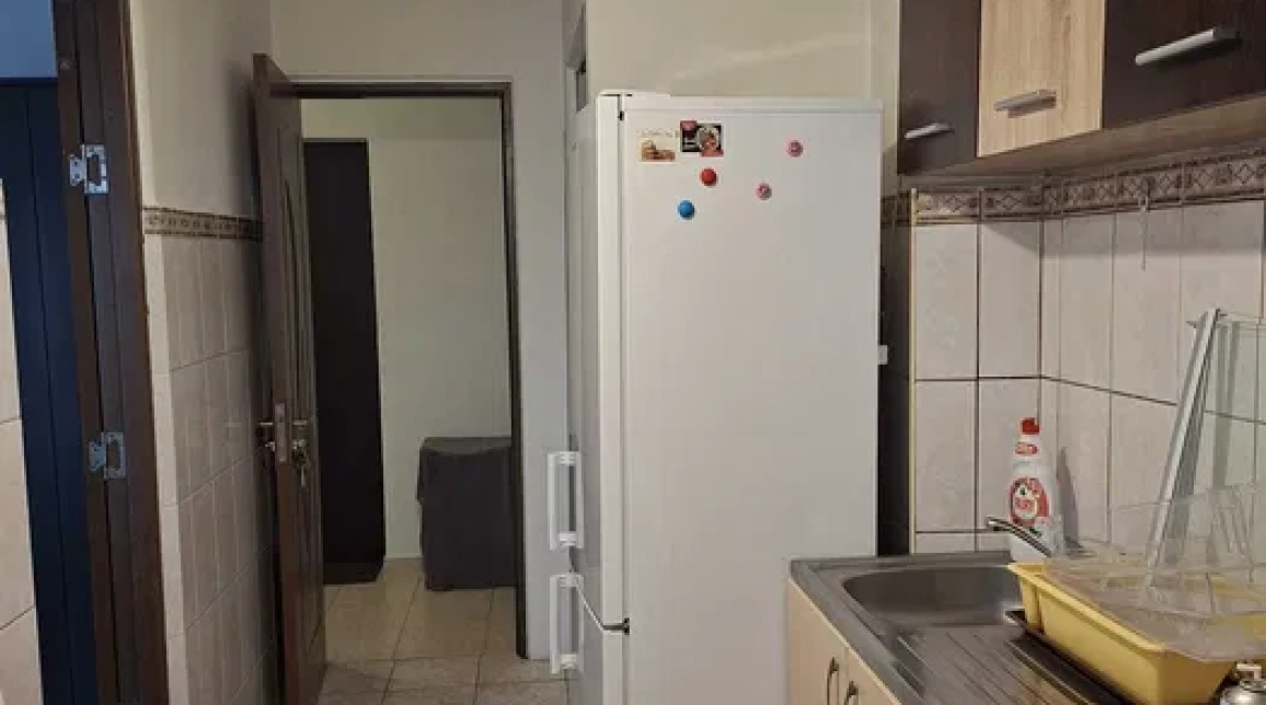 Oferta Apartament, o camera, decomandat, 40 mp , Nicolina, de inchiriat,  Lidl imagine 4