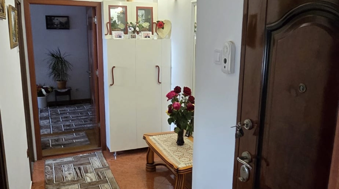 Oferta Apartament, 3 camere, semidecomandat, 65 mp , Podu Ros, de vanzare,  Sensul giratoriu imagine 15