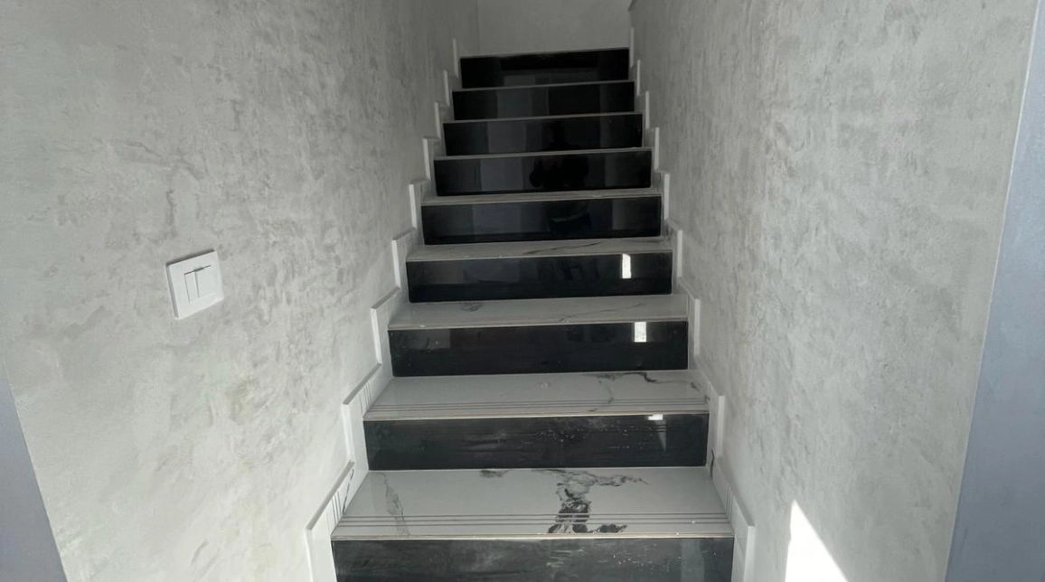 Oferta De vanzare casa, 4 camere, 106 mp , Rediu,  Restaurant Casablanca imagine 8