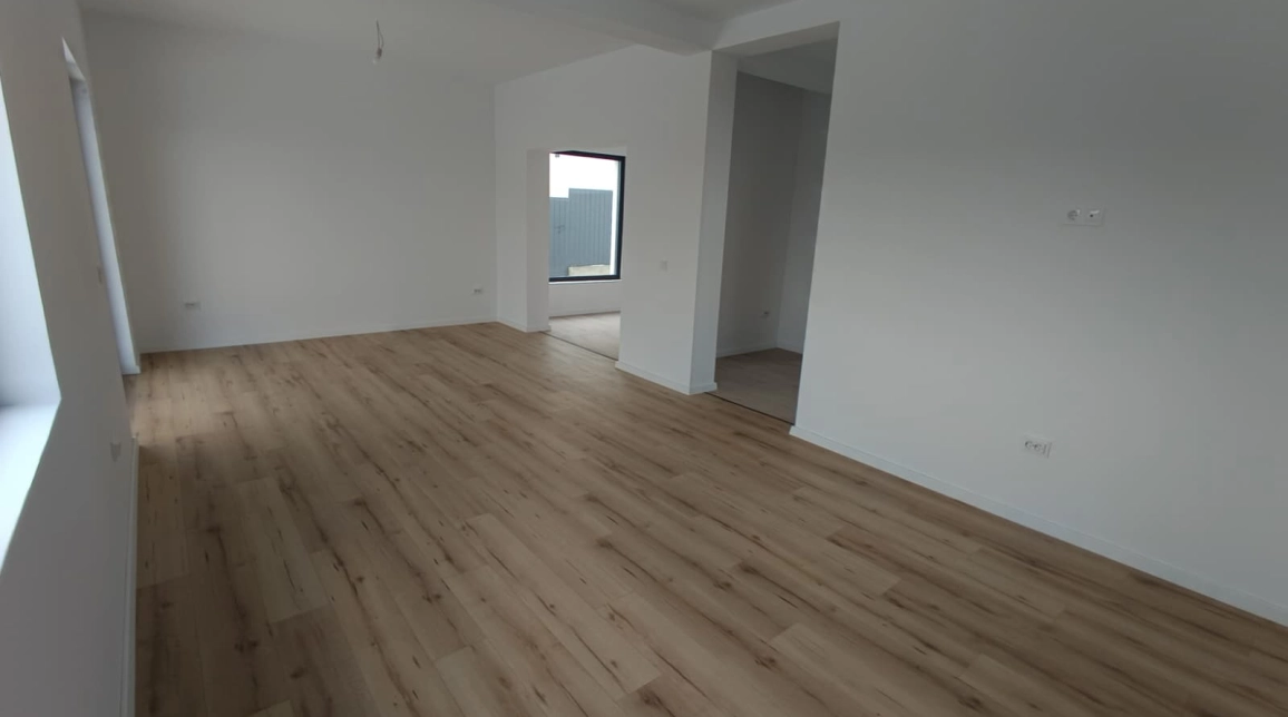 Oferta Miroslava casa 135 mp , 4 camere, de vanzare,  TRANS ANAPET imagine 8