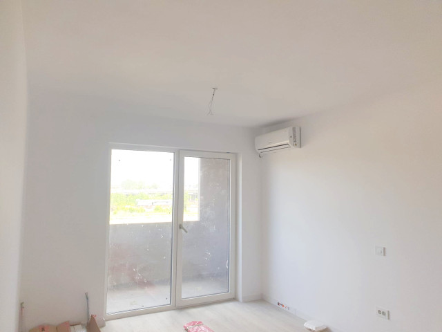 Apartament nou de vanzare, 2 camere,  semidecomandat ,  42 mp , Podu Ros,  (Pasaj  Socola - Poitiers,  2,6km de Palas) 138670