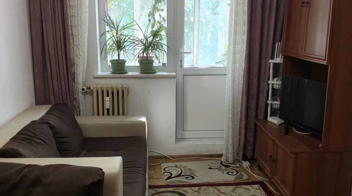 Oferta Apartament de vanzare, o camera, decomandat, 30 mp , Podu Ros,  Salubris imagine 5