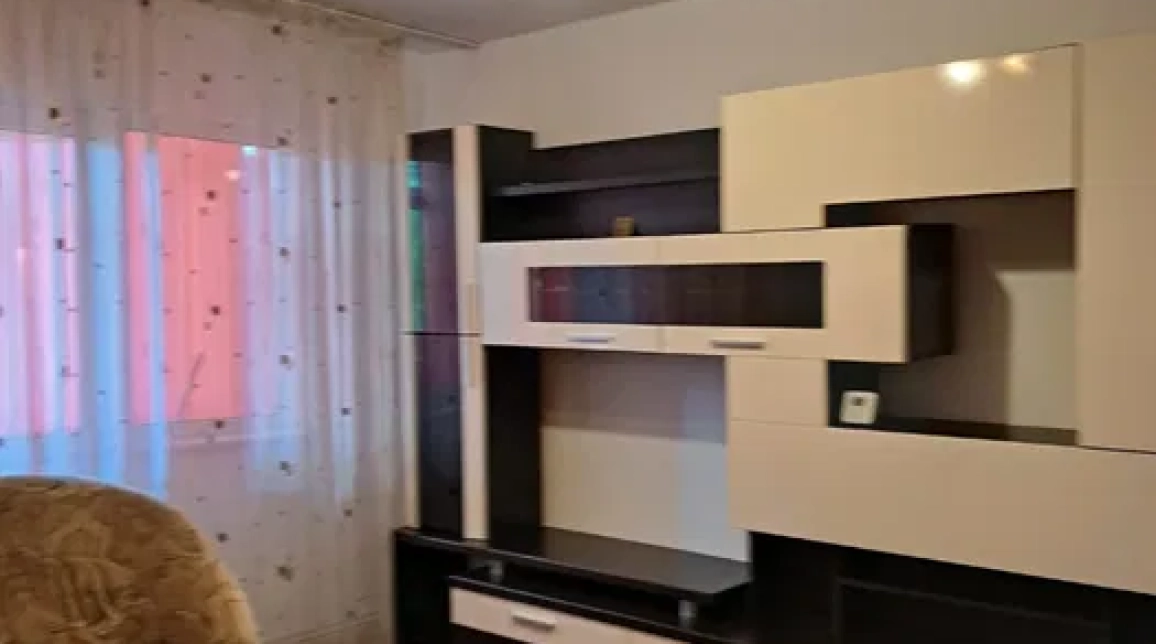 Oferta De inchiriat apartament, 2 camere, decomandat, 42 mp , Mircea cel Batran,  Liceul Economic Corp B  imagine 1