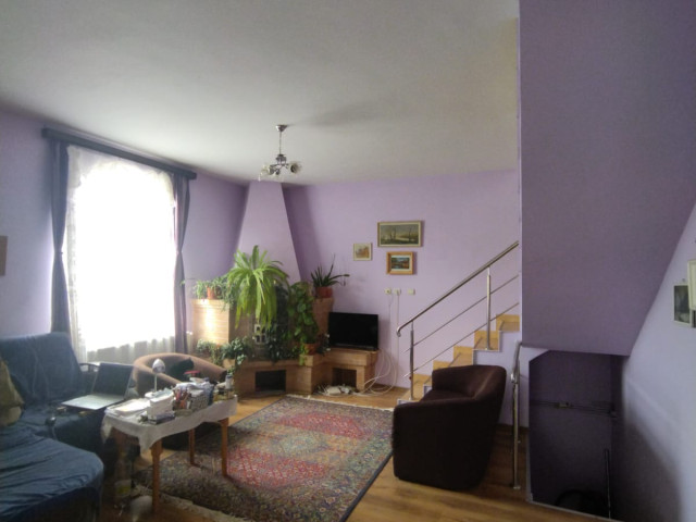 Vila de vanzare, 5 camere,  213mp, Copou,  (Dupa  liceul Agricol) 146435